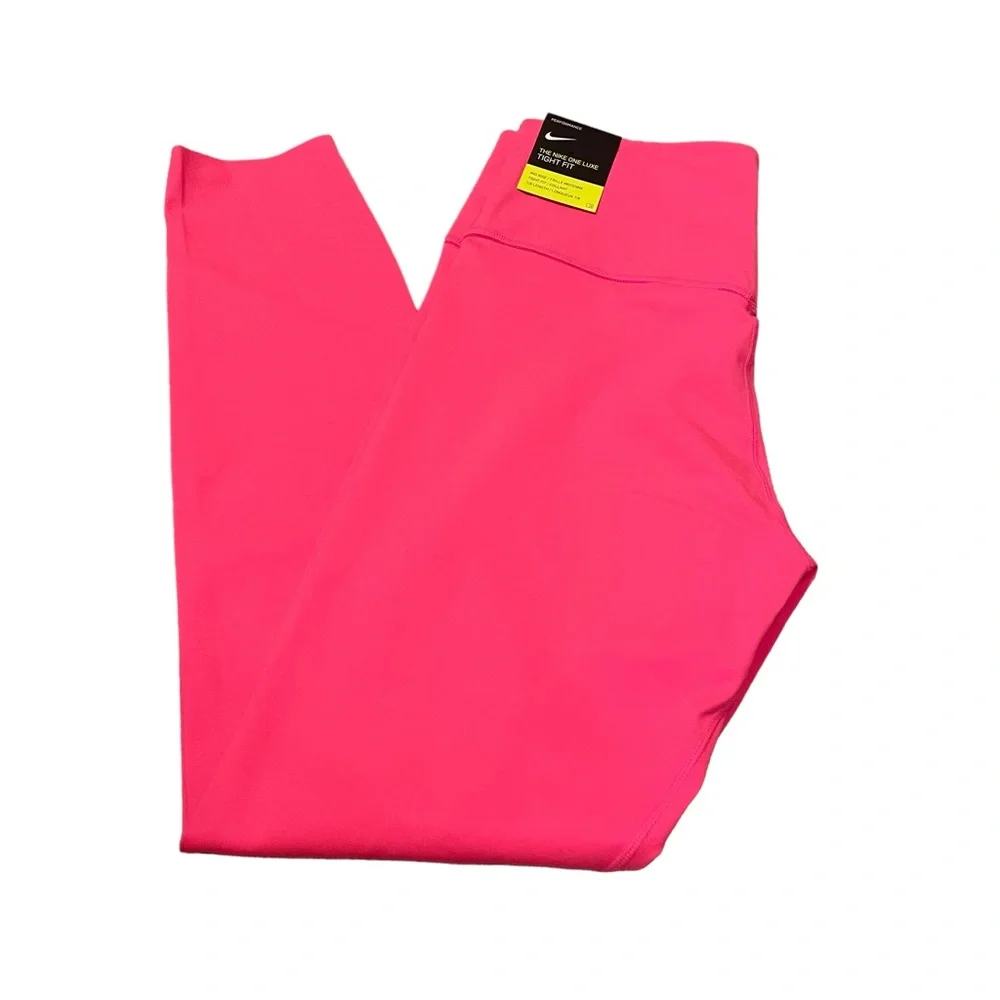 NWT Nike One Luxe Women's Mid-Rise 7/8 Leggings Hyper Pink Medium‎